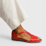 Sandalias Elegantes de Ecopiel Doina con Punta Afilada y Tacón Bajo para un Estilo Sofisticado