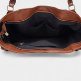 Bolsa Giulietta de diseño elegante con detalles de flecos