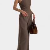 Elegante Glamour en Mono de Un Hombro con Detalles Fruncidos