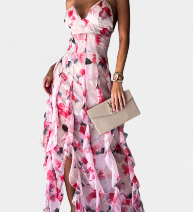 Elegante vestido maxi Bonnie con florales y detalles de volantes con corte lateral para un estilo único
