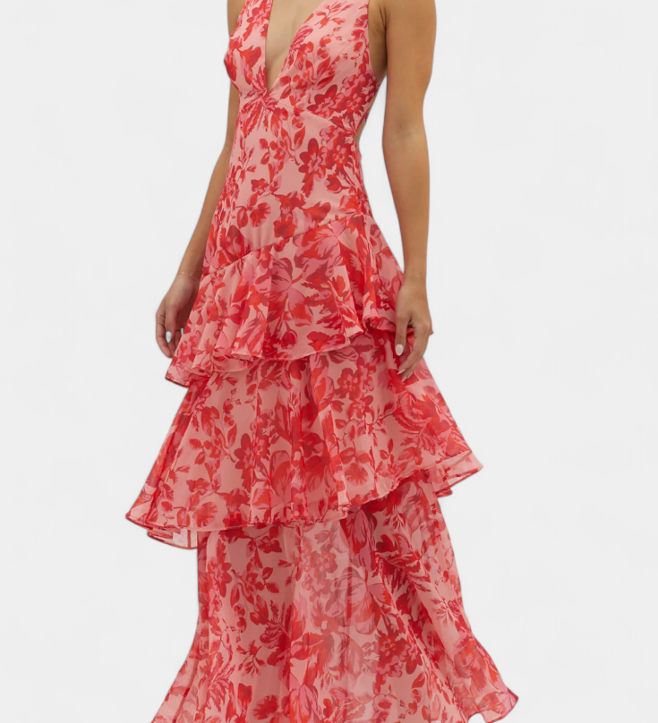 Domenica Elegante Vestido de Gasa con Escote en V y Capas Fluidas para un Look Sofisticado