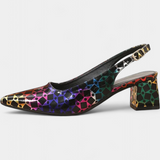 Zapatos de tacón grueso Karthleen con diseño de estampado geométrico para un estilo moderno y elegante