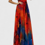 Caprice Vestido Maxi de Gasa con Encanto Floral y Cuello Halter para un Look Sofisticado