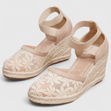 Sandalias Ortopédicas Phylis con Malla Floral y Talón Plataforma para Máximo Confort