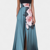Elegante Vestido Radmila A-Line con Cuerpo Negro y Falda Floral en Contraste para un Look Sorprendente