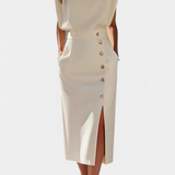Elegante Vestido Midi de Manga Larga Ceecee con Detalles de Botones Decorativos