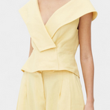 Conjunto Elegante Hayden con Top Asimétrico y Pantalón Palazzo para un look sofisticado