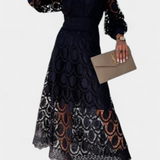 Elegante Vestido Midi de Encaje Lucinda con Mangas Farol y Cuello Alto para un look sofisticado