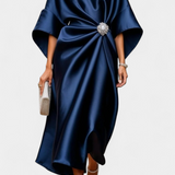 Elegante Vestido Largo de Satén con Brillo Lujoso Ubelia