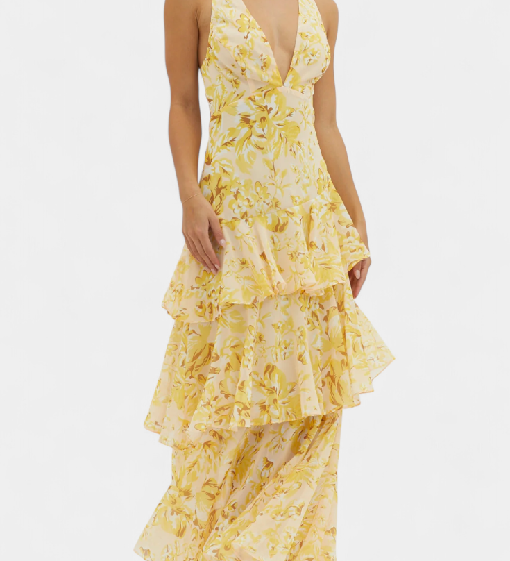 Domenica Elegante Vestido de Gasa con Escote en V y Capas Fluidas para un Look Sofisticado