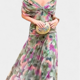 Vestido Largo Alondra con Encantador Estampado Floral y Elegante Escote en V