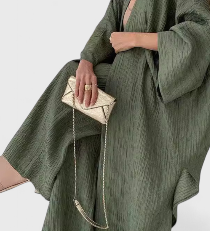 Caspian Conjunto de Dos Piezas con Kimono Largo para un Estilo Cómodo y Elegante