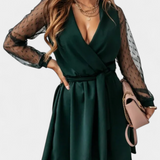 Calandra Vestido Mini Elegante con Escote Sofisticado y Silueta Perfecta para Eventos