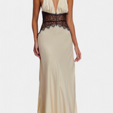 Elegante Vestido Largo Ashanty con Escote Halter y Detalles de Encaje Transparente en la Cintura