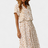 Rovena Vestido Midi de Lunares con Cuello Camisero y Cintura Ajustable - Elegancia y Comodidad para Cualquier Ocasión