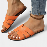 Silvia Sandalias Planas con Elegante Diseño Clásico y Moderno Corte Geométrico