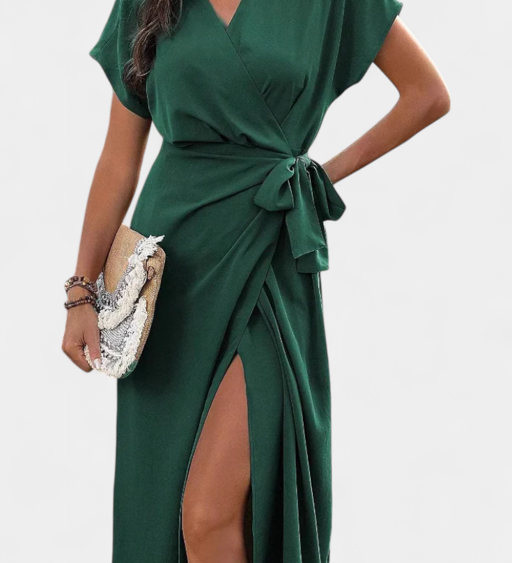 Begoña Vestido Cruzado Elegante con Cinturón y Detalle de Abertura Sutil