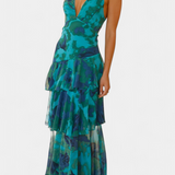 Domenica Elegante Vestido de Gasa con Escote en V y Capas Fluidas para un Look Sofisticado