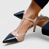 Elegantes Tacones de Aguja Letitia con Punta Afilada y Correa en T en Moderna Combinación de Colores
