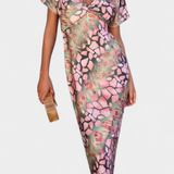 Triana Vestido Moderno con Estampado Abstracto y Elegante Escote en V