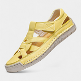 Sandalias Ergonómicas de Cuero Sintético Kaia con Diseño de Corte Lateral para Máxima Comodidad