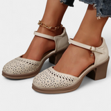 Elegantes Botines de Mujer en Cuero Sintético con Detalle de Hebilla Decorativa