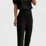 Elegante Conjunto de Blusa y Pantalones Cassandra para un Estilo Sofisticado