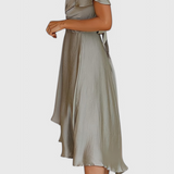 Vestido Elegante Franzi con Escote en V para un look sofisticado