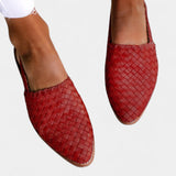 Sandalias Isadora Mules con Trenzado Elegante Punta Fina y Correa Slingback