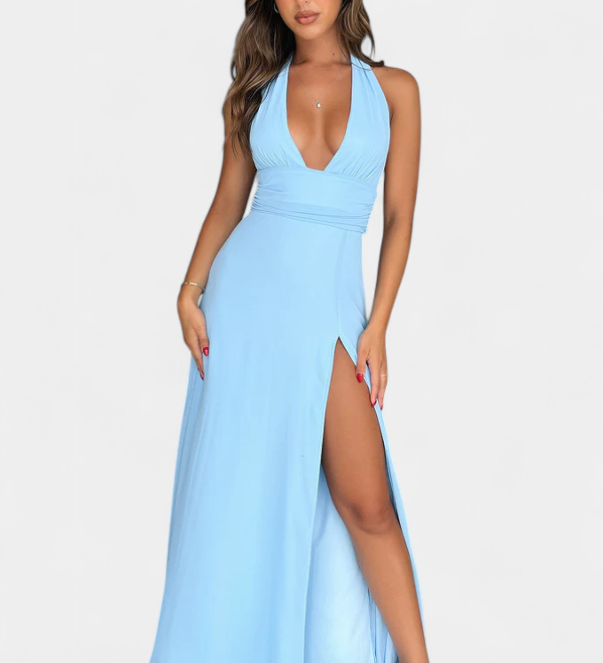 Elegante vestido Latisha con cuello halter ydetalle de gran abertura para un estilo seductor