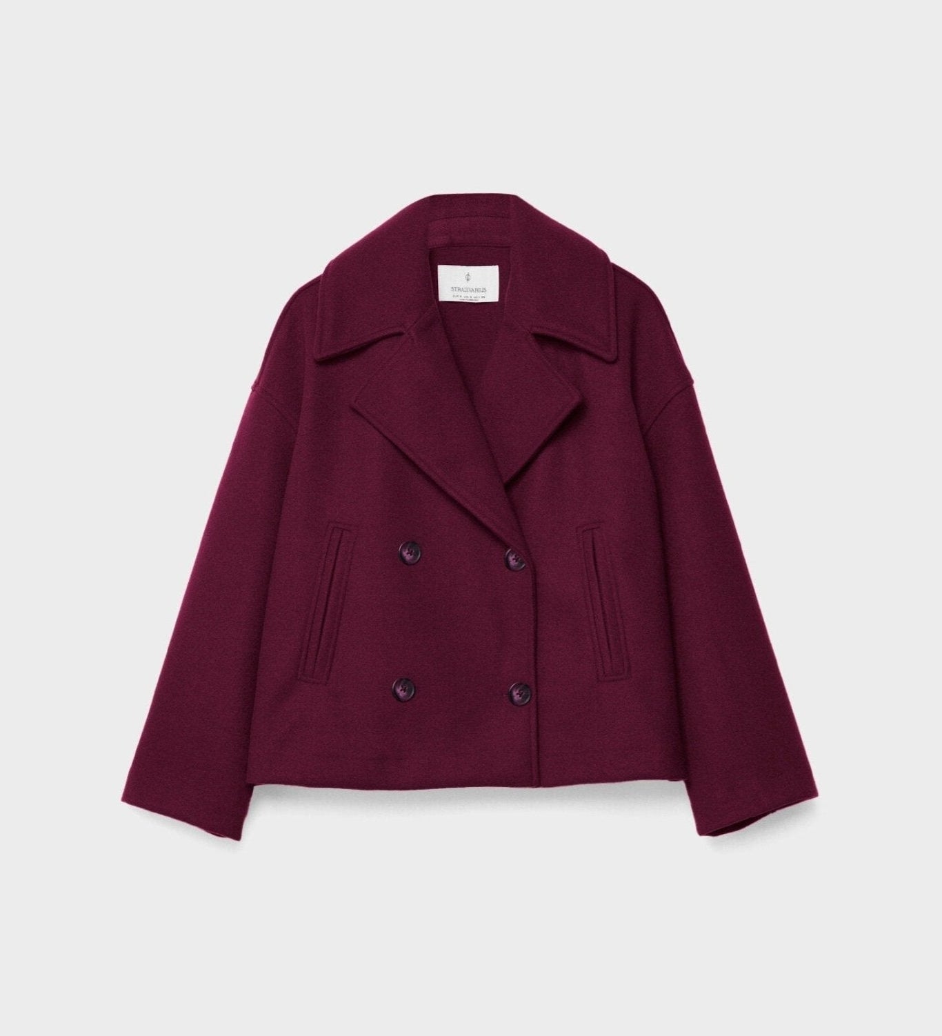 Chaqueta Destiny de corte corto con doble botonadura para un estilo moderno y elegante