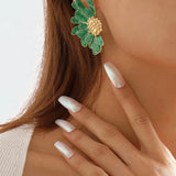 Elegantes pendientes Demi-Flor para un look sofisticado