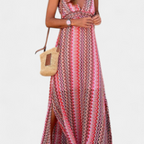 Vestido Largo Boho con Escote Halter y Estampado Tribal - Elegancia Mística y Estilo Confortable