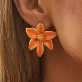 Pendientes Vintage con Elegante Flor de Esmalte